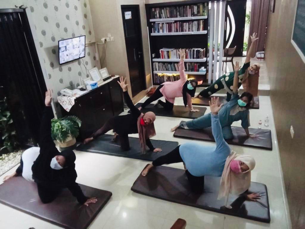 kegiatan prenatal yoga GRATIS bersama RSU Wajak Husada Sabtu, 30 Januari 2021